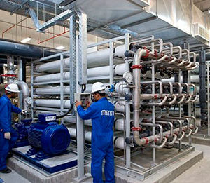 Egypt holds talks with 10 English companies to invest in water desalination