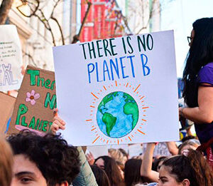 Water, fossil fuels and decarbonising travel: What will be the key climate issues in 2023?