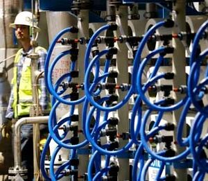 China’s Shanghai Electric to build water desalination plant in Iraq